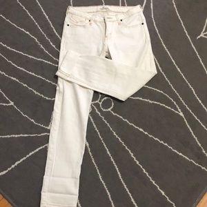 White stretchy jeans